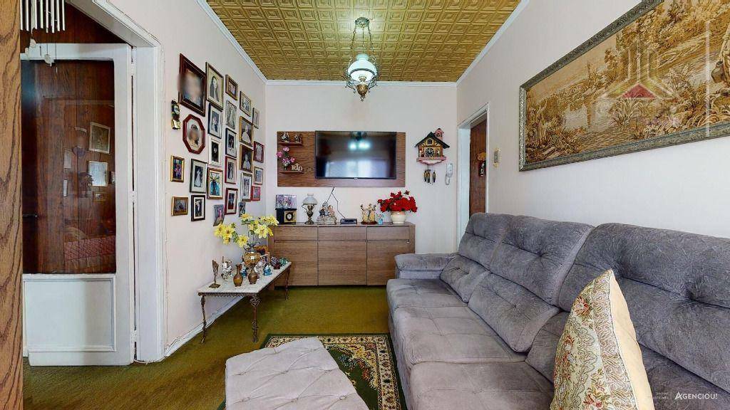 Apartamento à venda com 2 quartos, 75m² - Foto 4