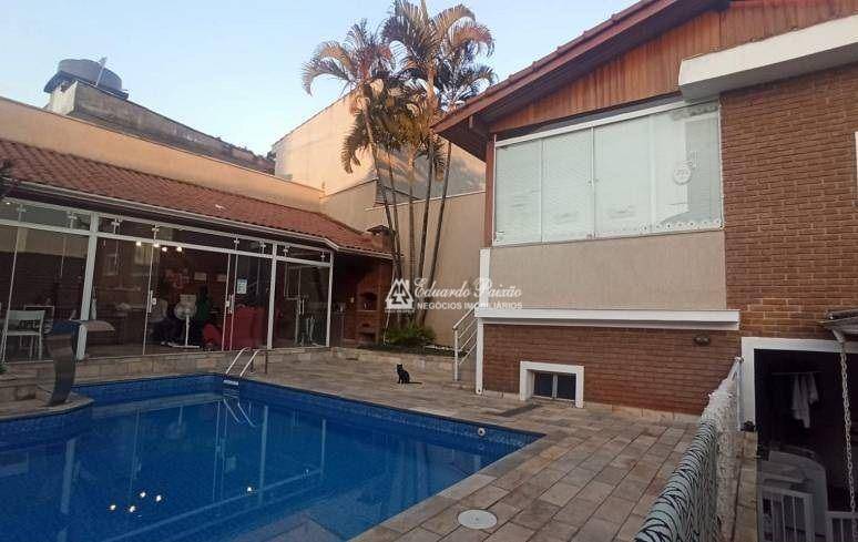 Casa à venda com 3 quartos, 250m² - Foto 15