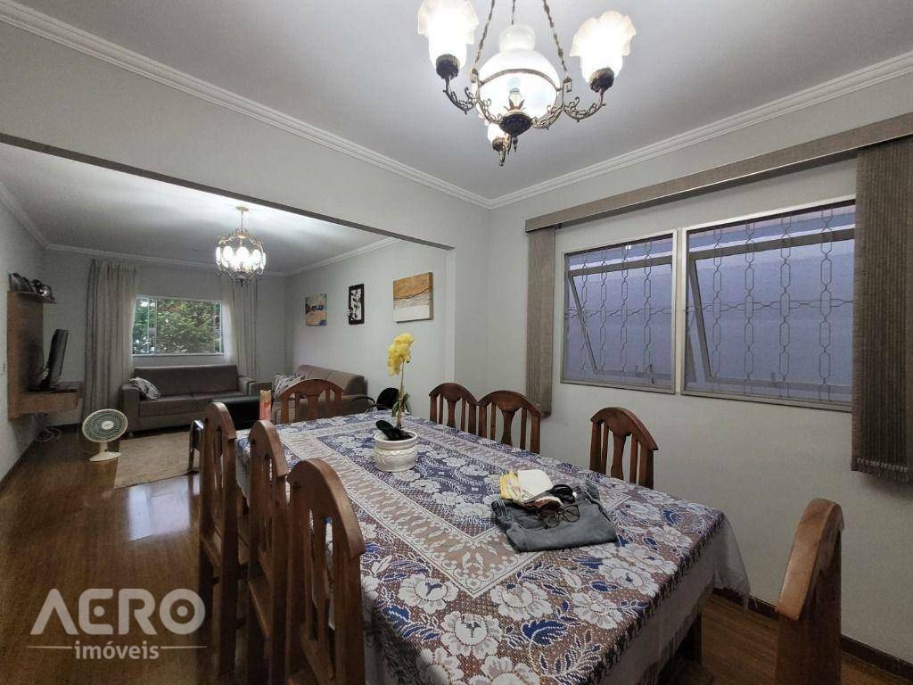 Casa de Condomínio à venda com 2 quartos, 141m² - Foto 4