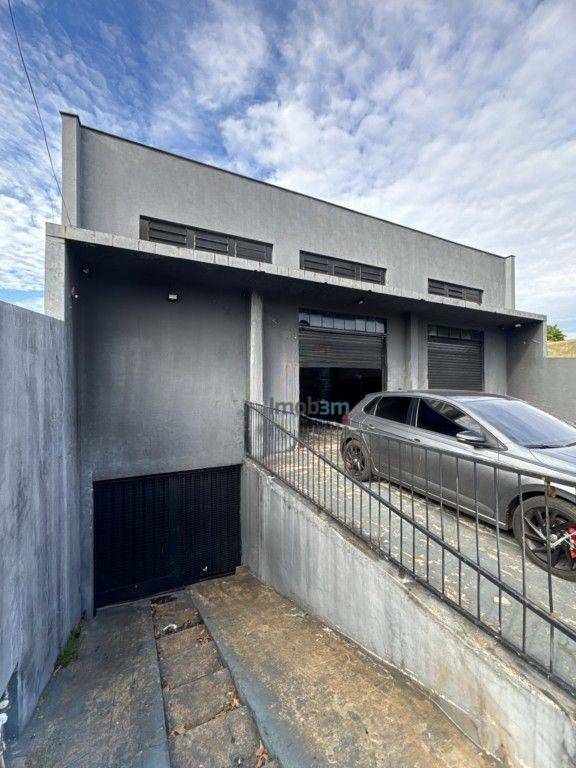 Depósito-Galpão-Armazém para alugar, 400m² - Foto 11