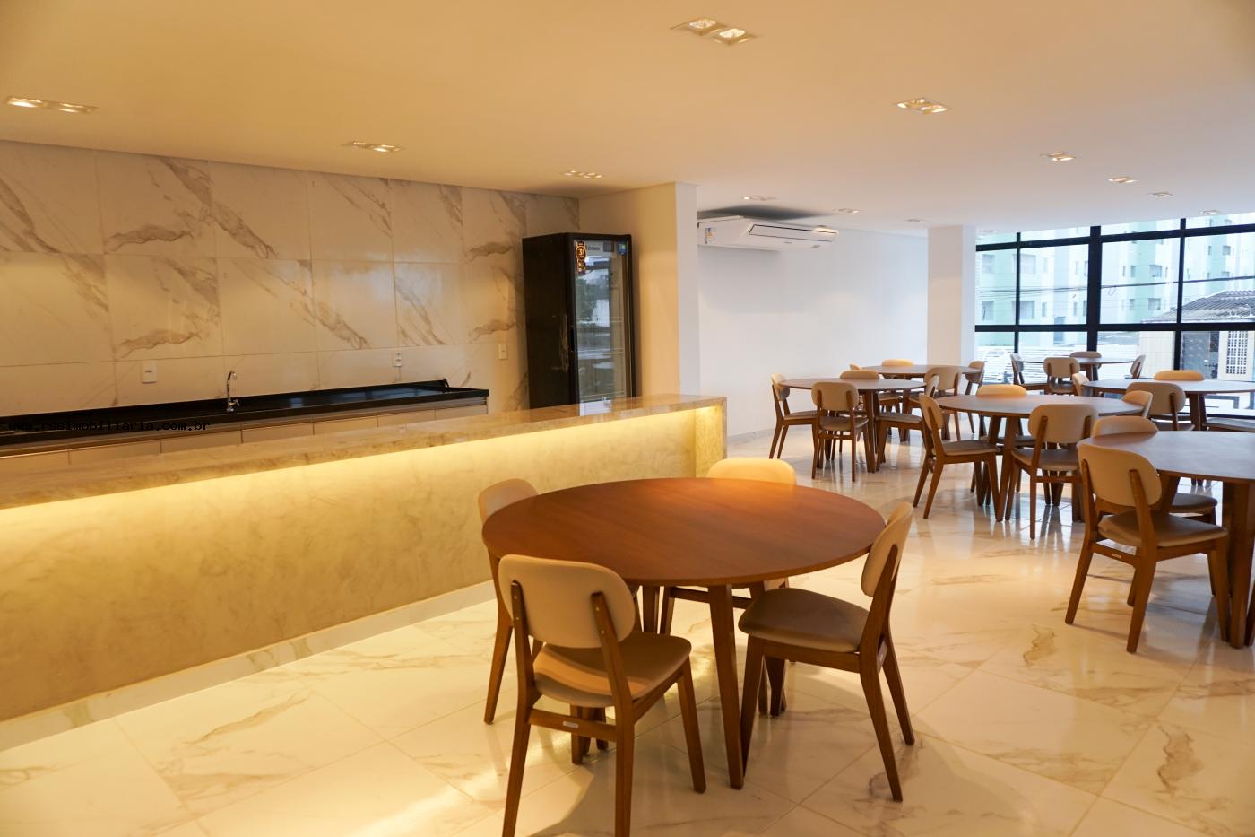 Apartamento à venda com 2 quartos, 58m² - Foto 27