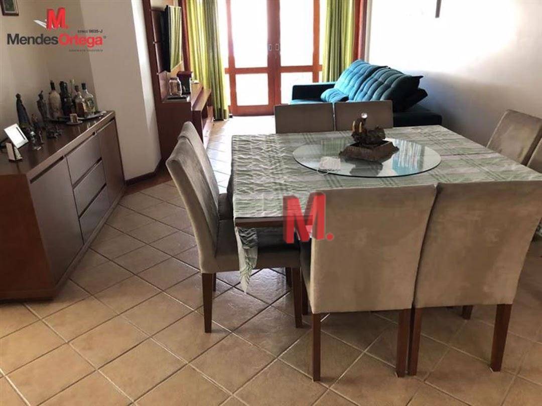 Casa à venda com 3 quartos, 316m² - Foto 7