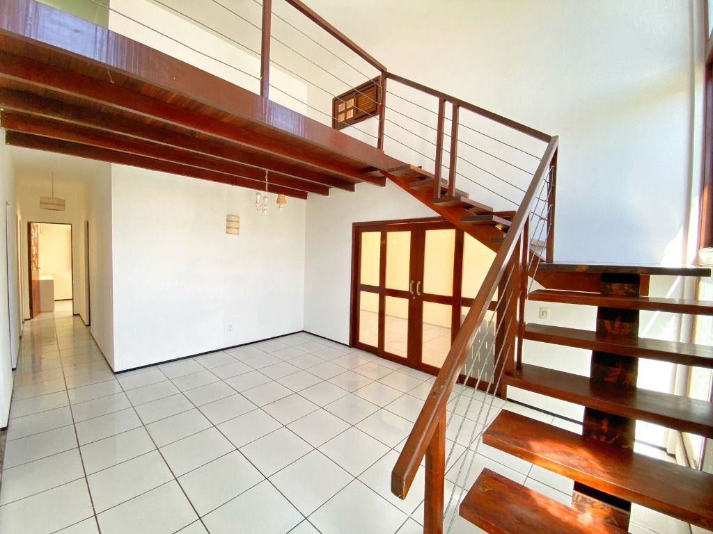 Casa, 5 quartos, 165 m² - Foto 2