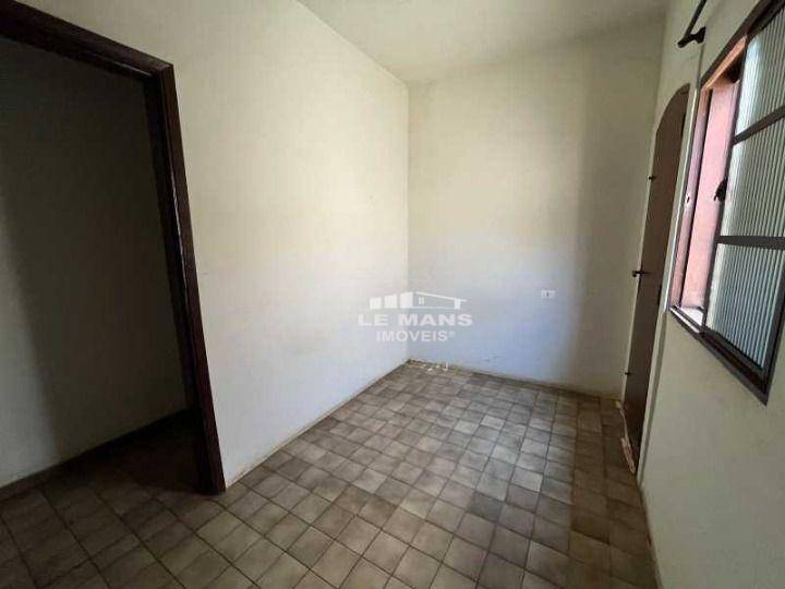 Casa, 2 quartos, 81 m² - Foto 1