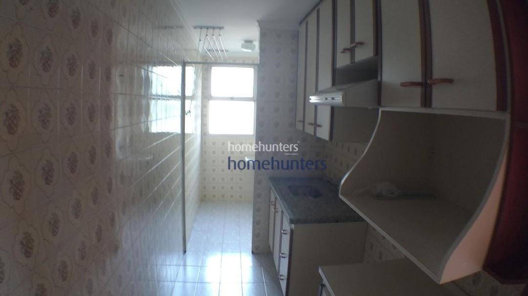 Apartamento à venda com 2 quartos, 70m² - Foto 11