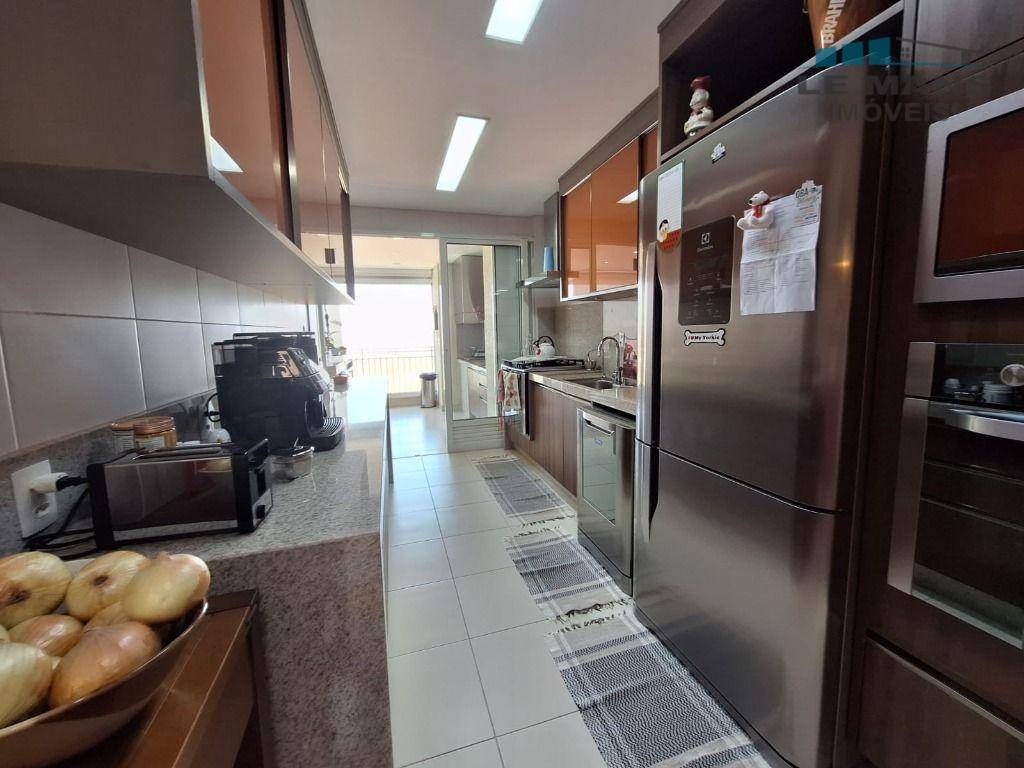 Apartamento à venda com 4 quartos, 278m² - Foto 27