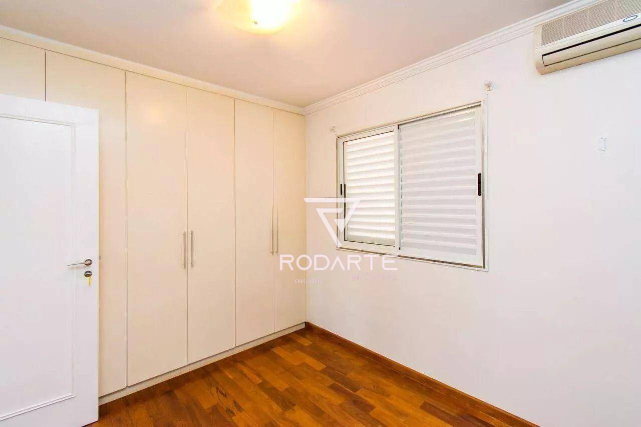 Casa à venda com 4 quartos, 180m² - Foto 13