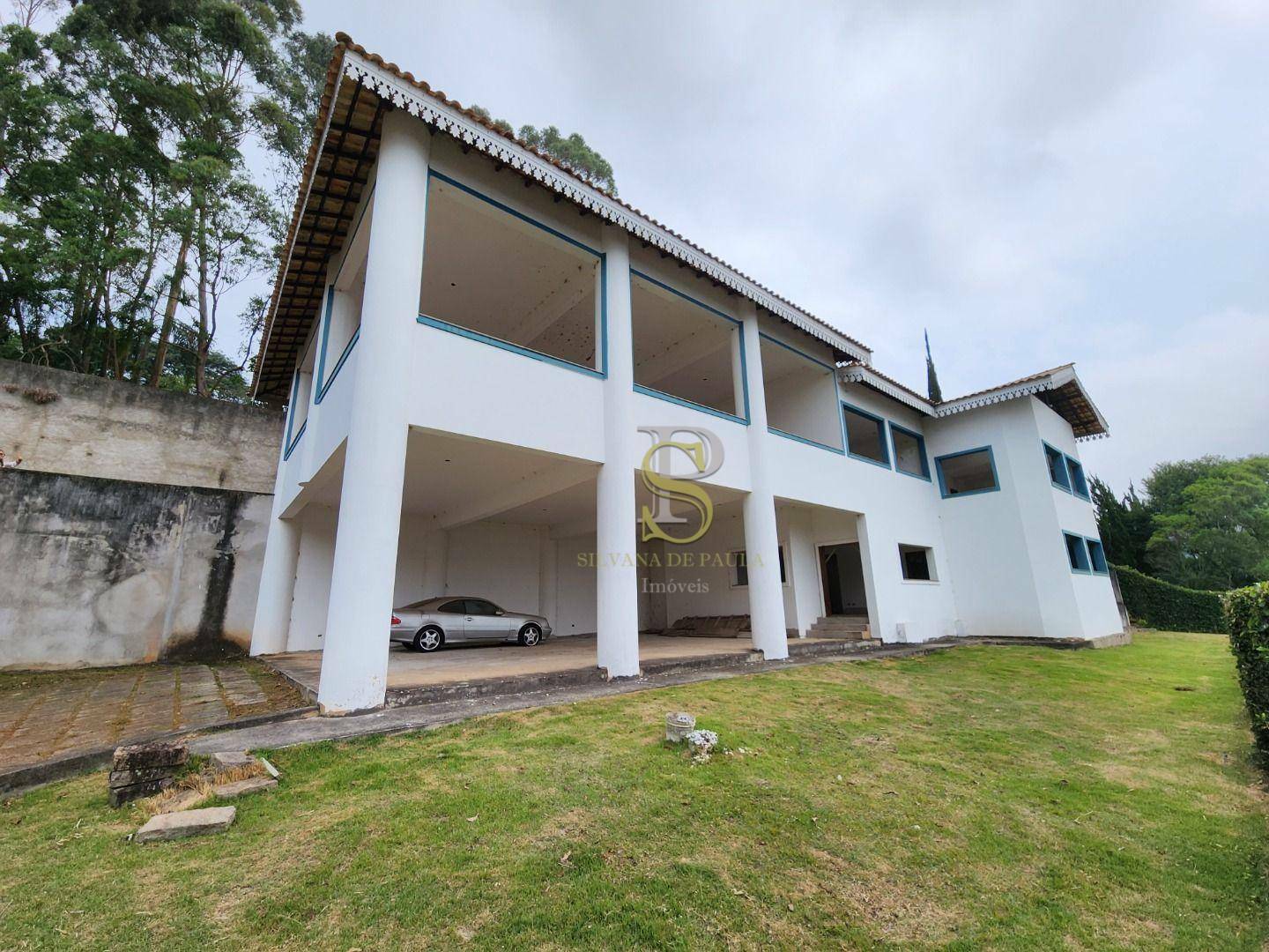 Casa de Condomínio à venda com 4 quartos, 350m² - Foto 2