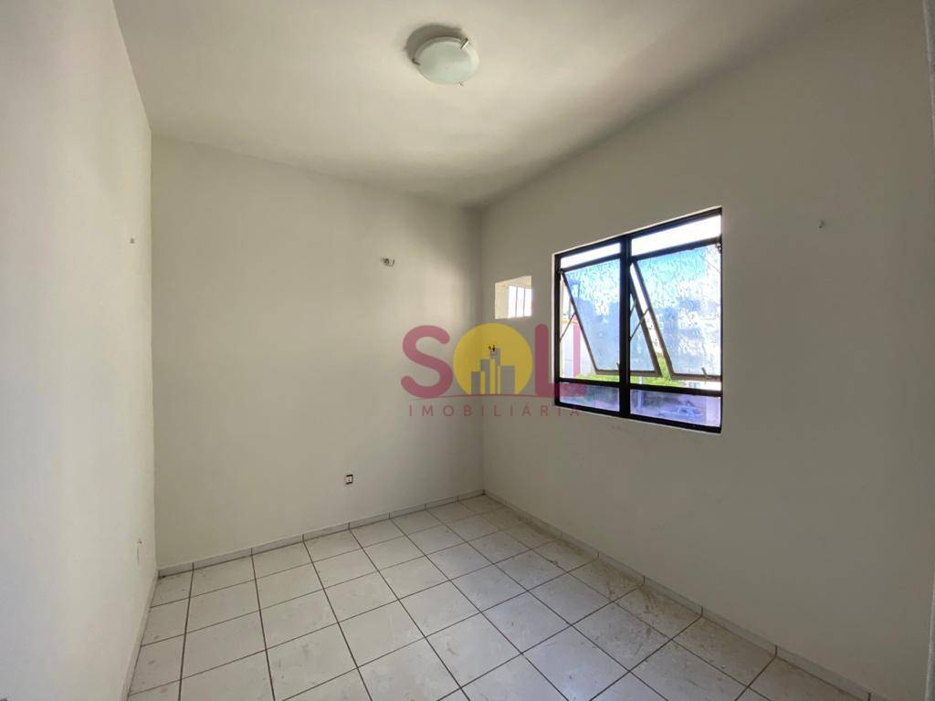 Apartamento à venda com 2 quartos, 67m² - Foto 14