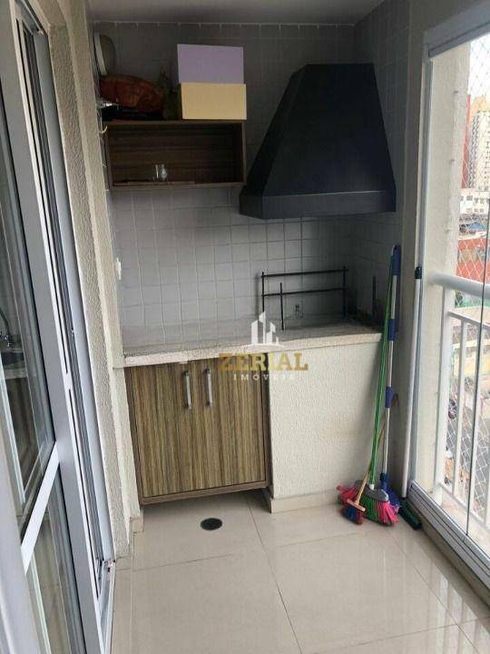 Apartamento à venda com 2 quartos, 70m² - Foto 4