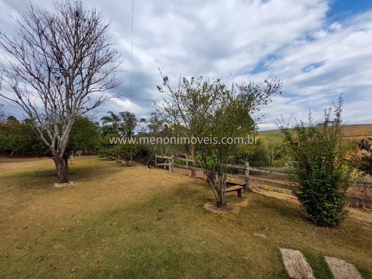 Chácara à venda com 3 quartos, 7500m² - Foto 8