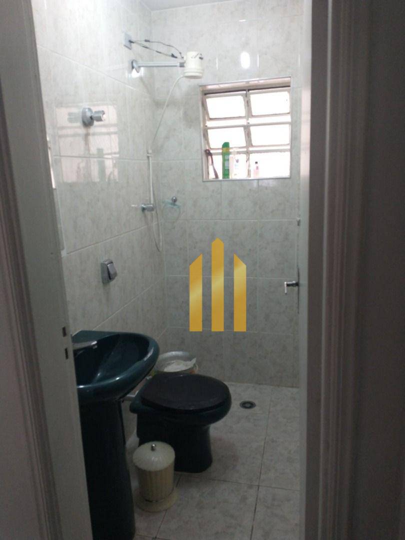 Sobrado à venda com 3 quartos, 100m² - Foto 4