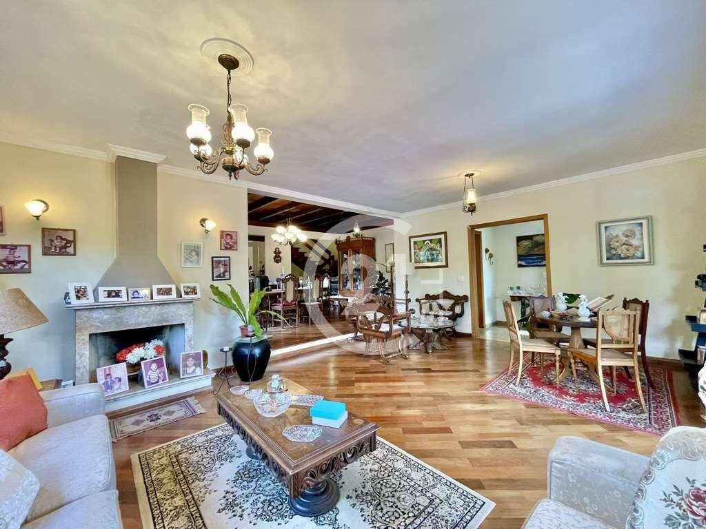 Casa de Condomínio à venda com 4 quartos, 336m² - Foto 9