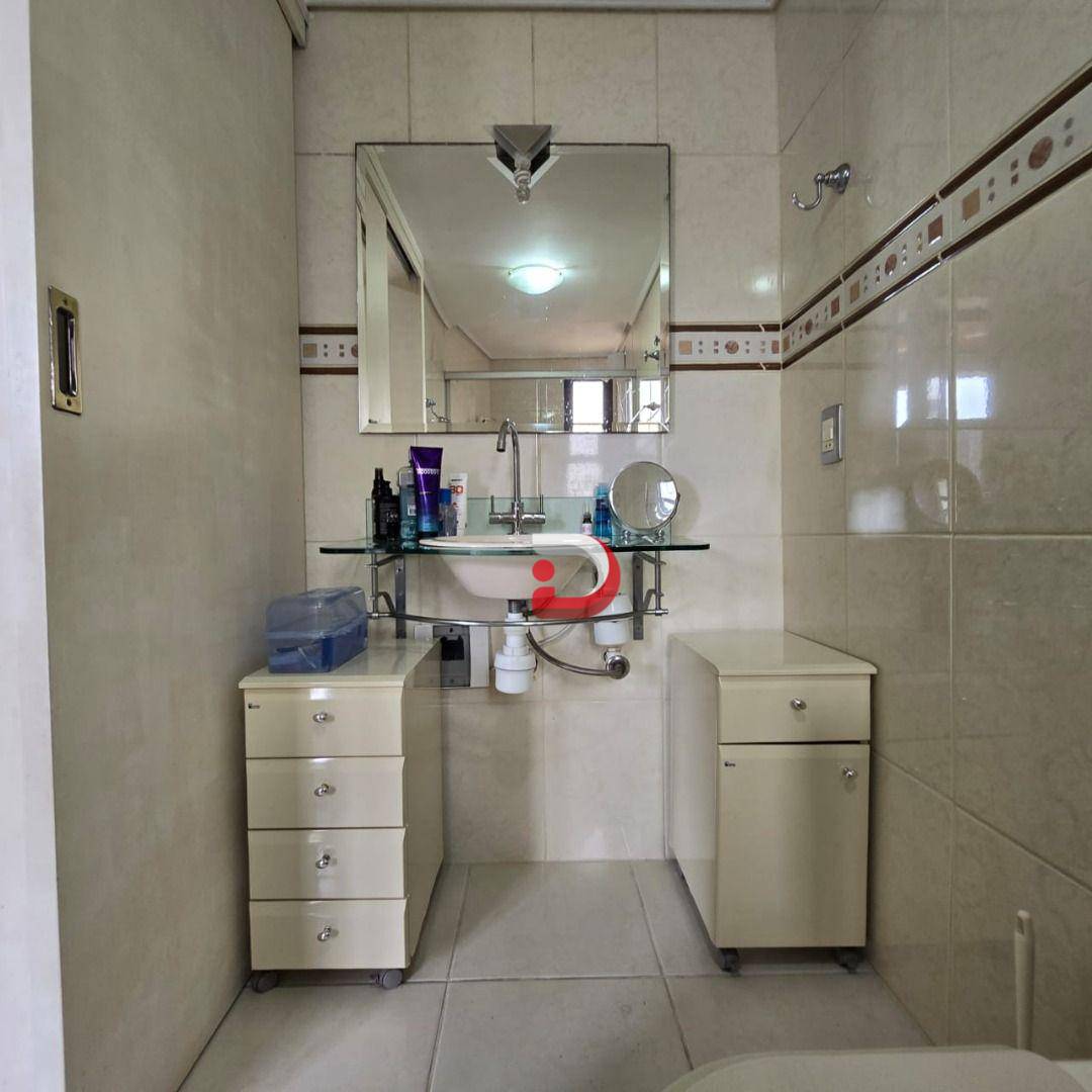 Apartamento à venda com 3 quartos, 120m² - Foto 23