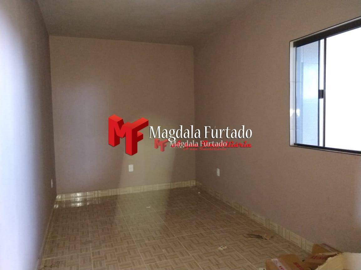 Casa à venda com 6 quartos, 136m² - Foto 16