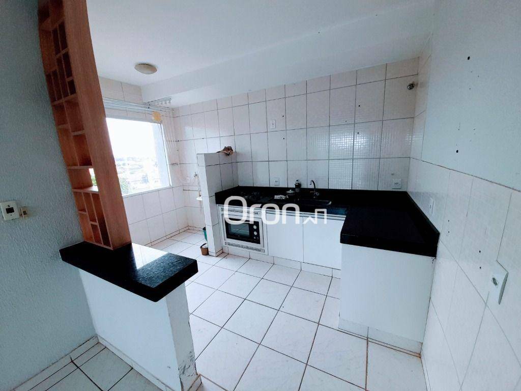 Apartamento à venda com 2 quartos, 65m² - Foto 5