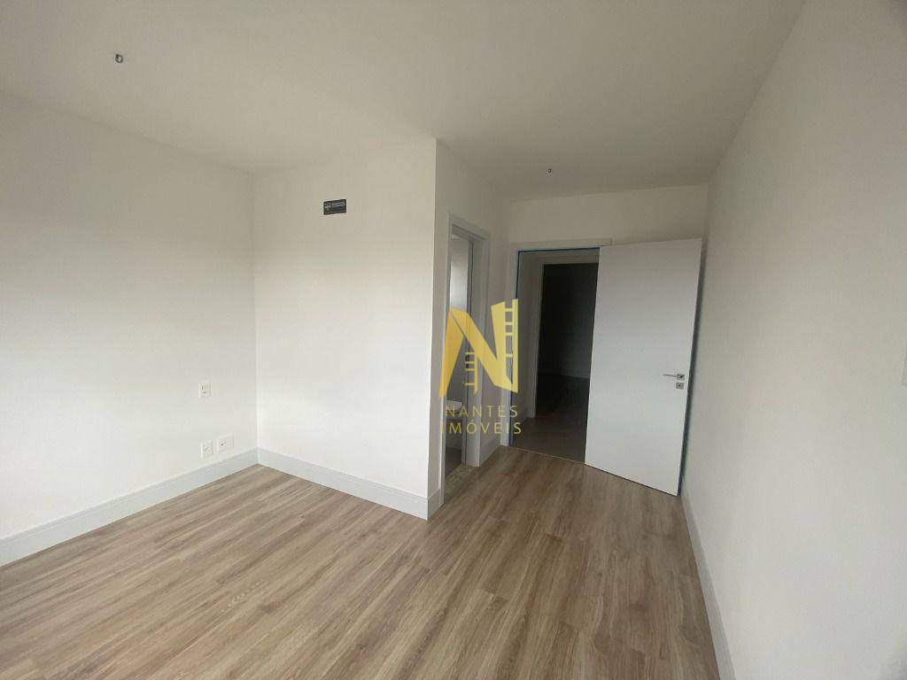 Apartamento à venda com 3 quartos, 114m² - Foto 27