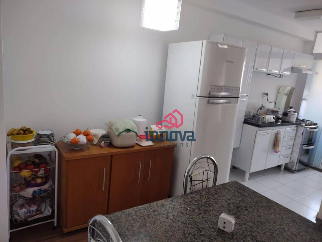 Apartamento à venda com 2 quartos, 54m² - Foto 13