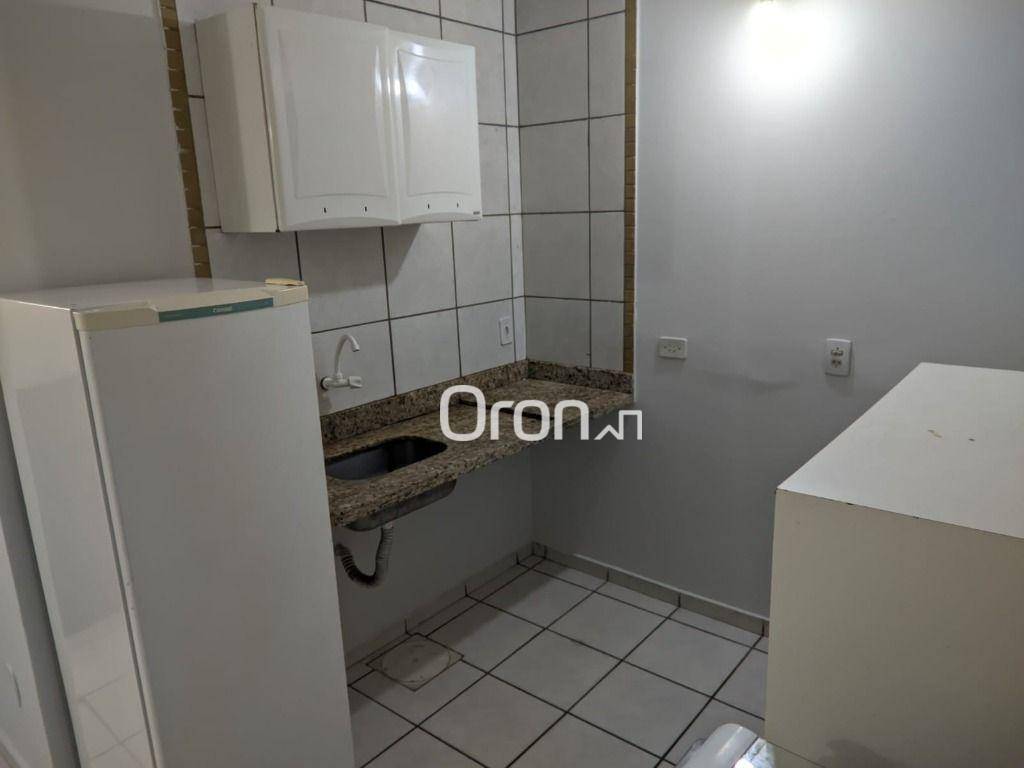 Apartamento à venda com 2 quartos, 40m² - Foto 3