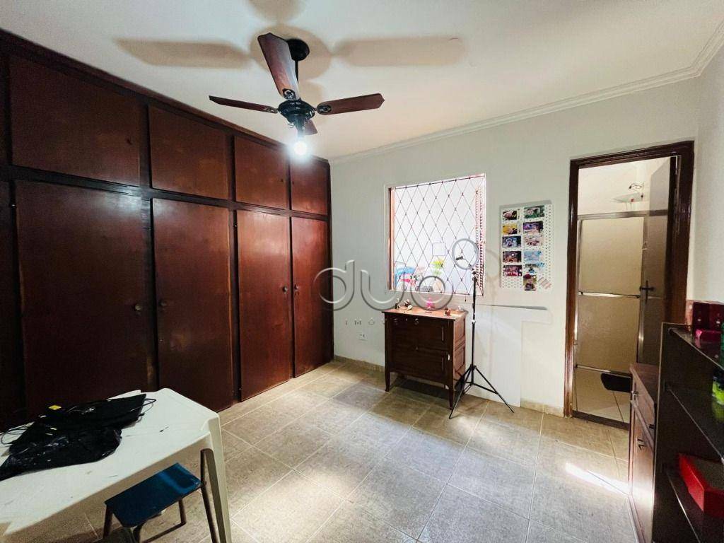 Casa à venda com 2 quartos, 88m² - Foto 14