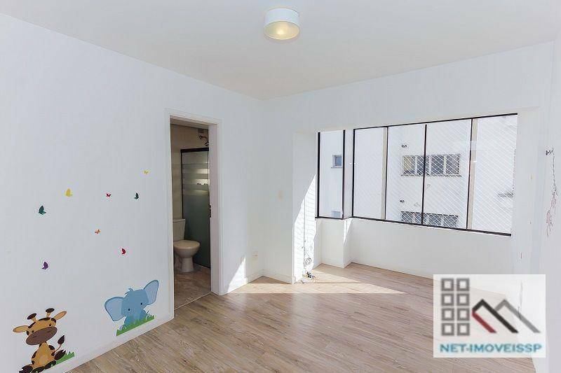 Apartamento para alugar com 4 quartos, 184m² - Foto 35