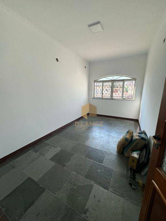 Casa à venda com 3 quartos, 199m² - Foto 25