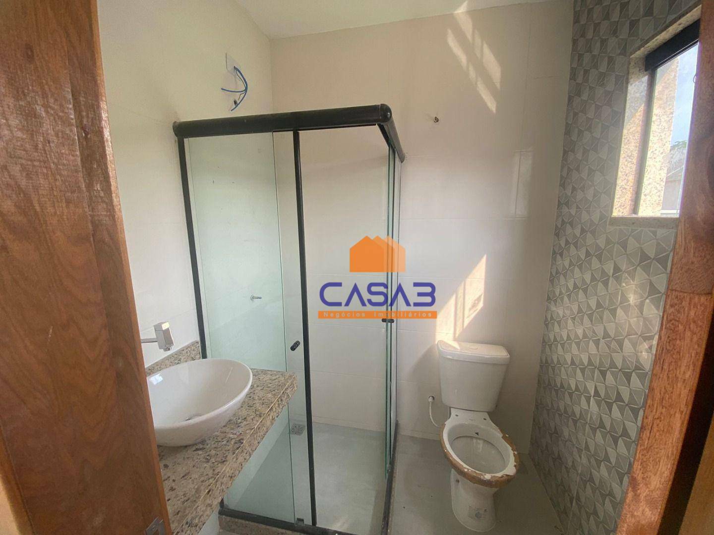 Casa à venda com 2 quartos, 70m² - Foto 10