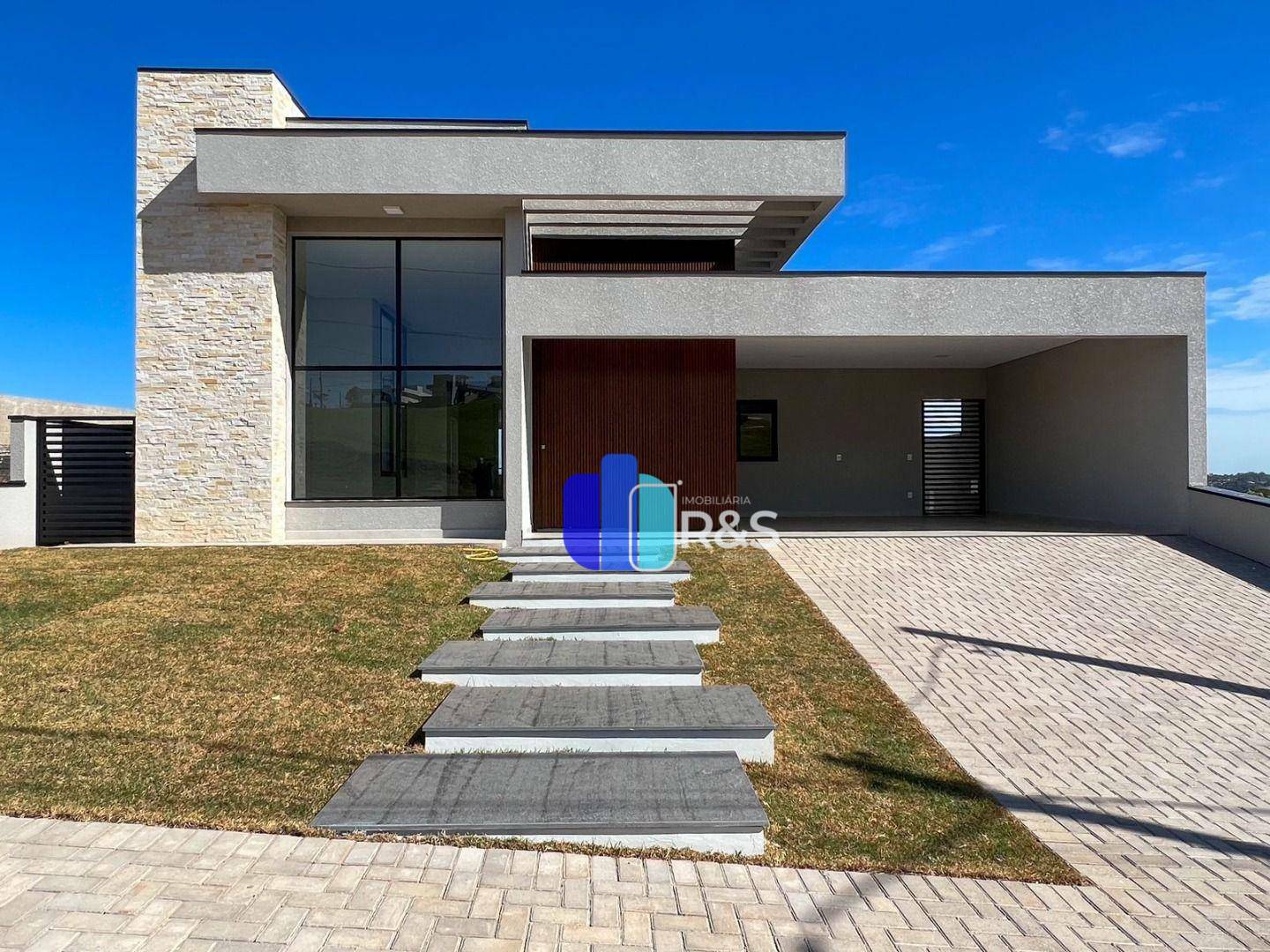 Casa de Condomínio à venda com 3 quartos, 273m² - Foto 2