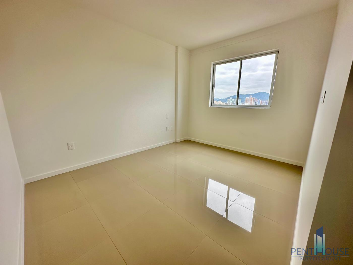 Apartamento à venda com 2 quartos, 75m² - Foto 14