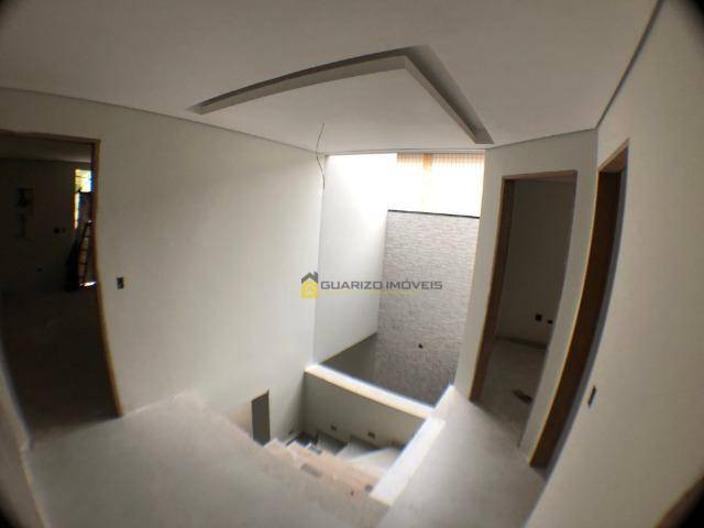 Sobrado à venda com 3 quartos, 180m² - Foto 5