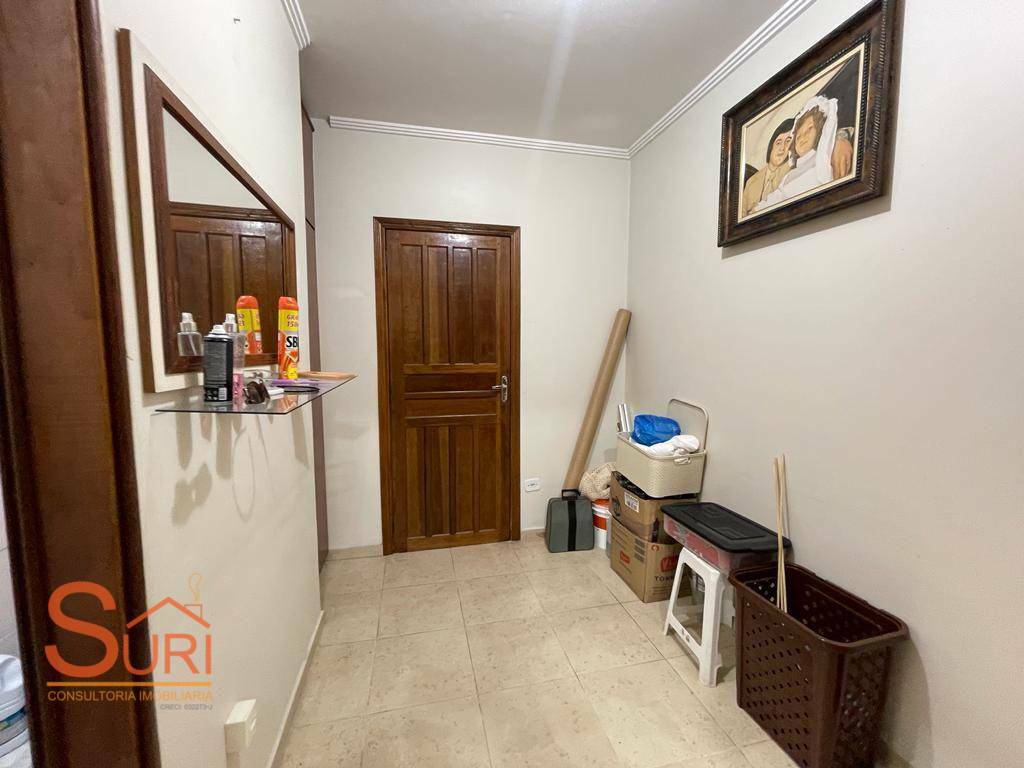 Sobrado à venda com 4 quartos, 256m² - Foto 17