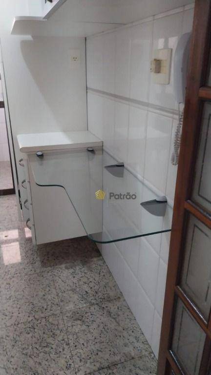 Apartamento à venda e aluguel com 2 quartos, 70m² - Foto 14