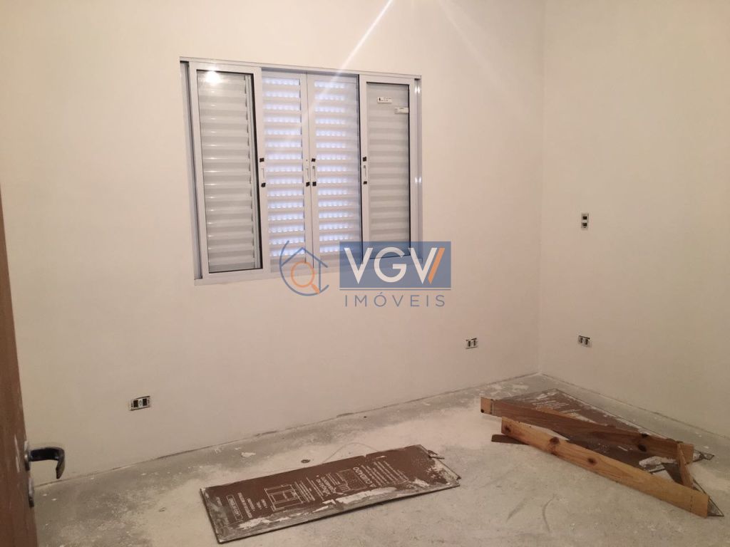 Casa à venda com 3 quartos, 100m² - Foto 9