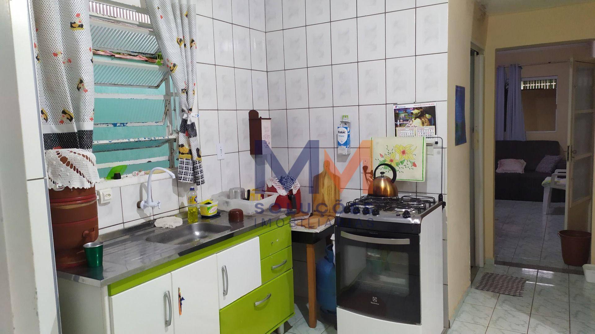 Casa à venda com 2 quartos, 70m² - Foto 8