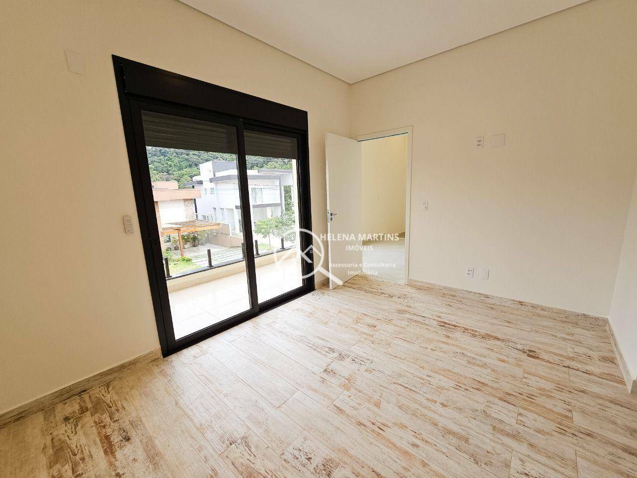 Sobrado à venda com 3 quartos, 239m² - Foto 8