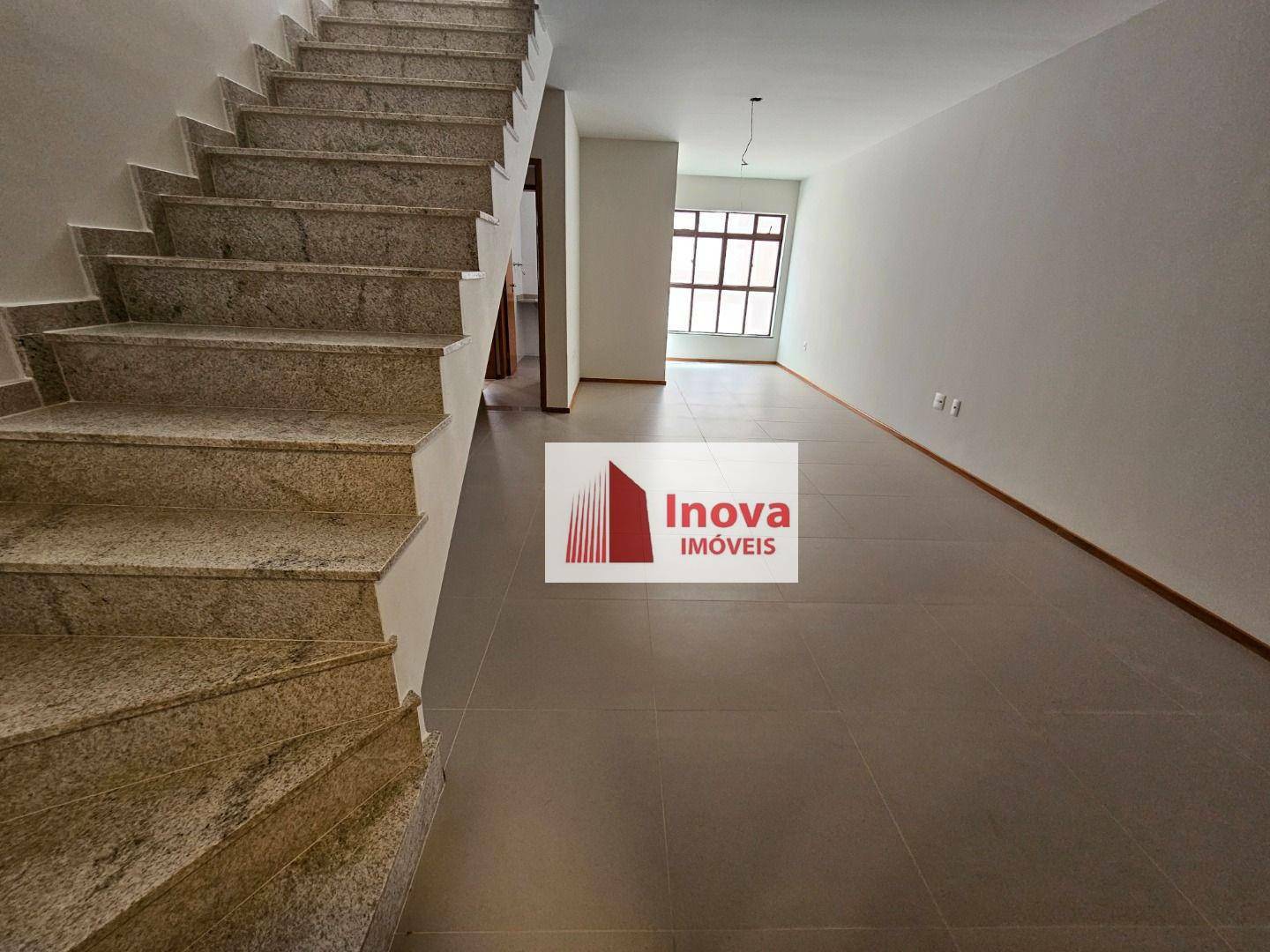 Cobertura à venda com 3 quartos, 160m² - Foto 4