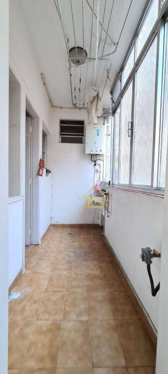 Apartamento à venda com 3 quartos, 130m² - Foto 20