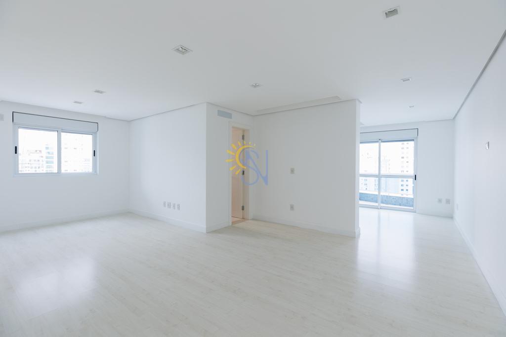 Apartamento à venda com 4 quartos, 252m² - Foto 21