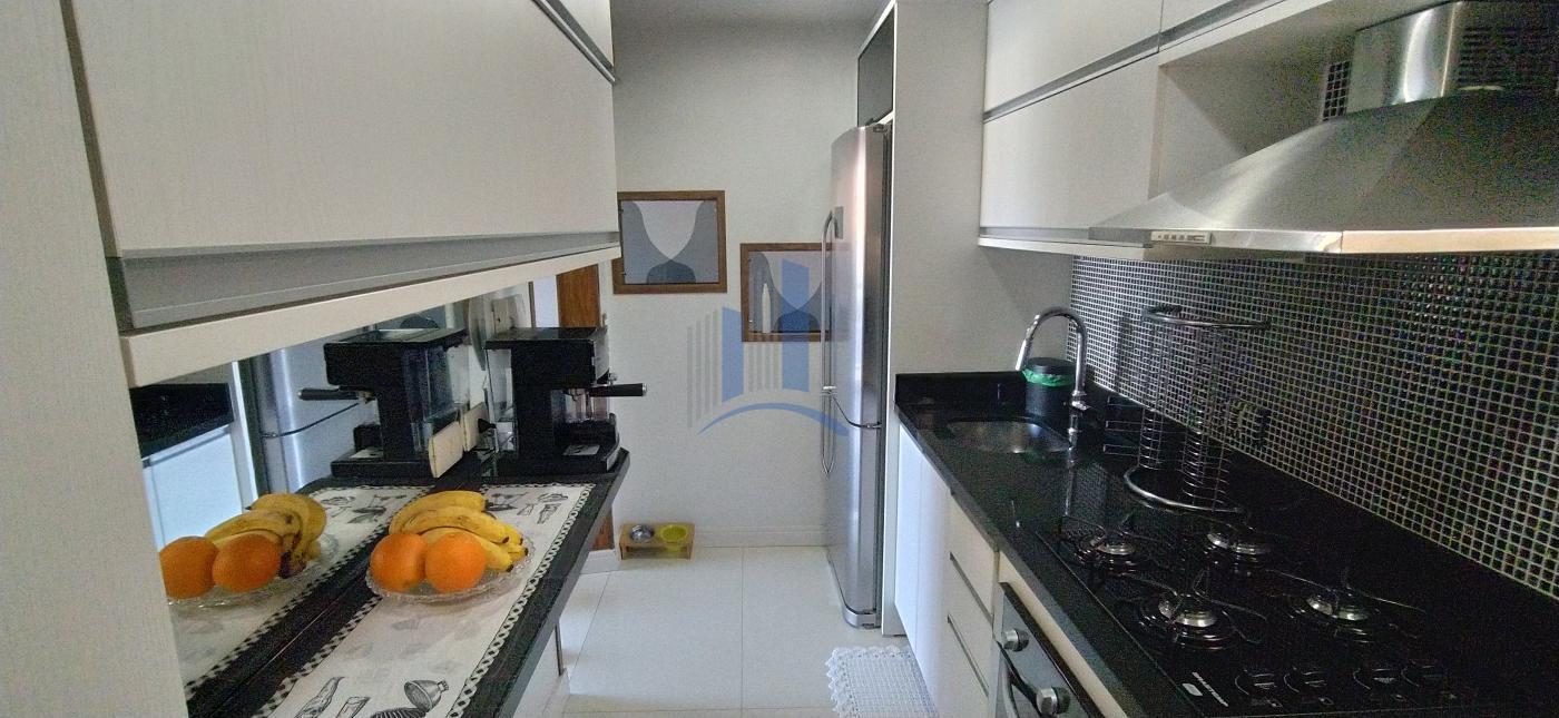 Apartamento à venda com 3 quartos, 66m² - Foto 9