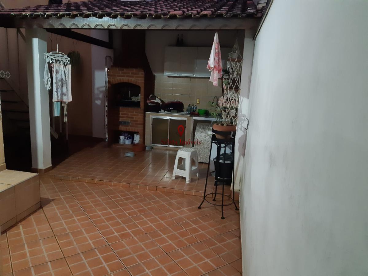 Casa à venda com 3 quartos, 130m² - Foto 7