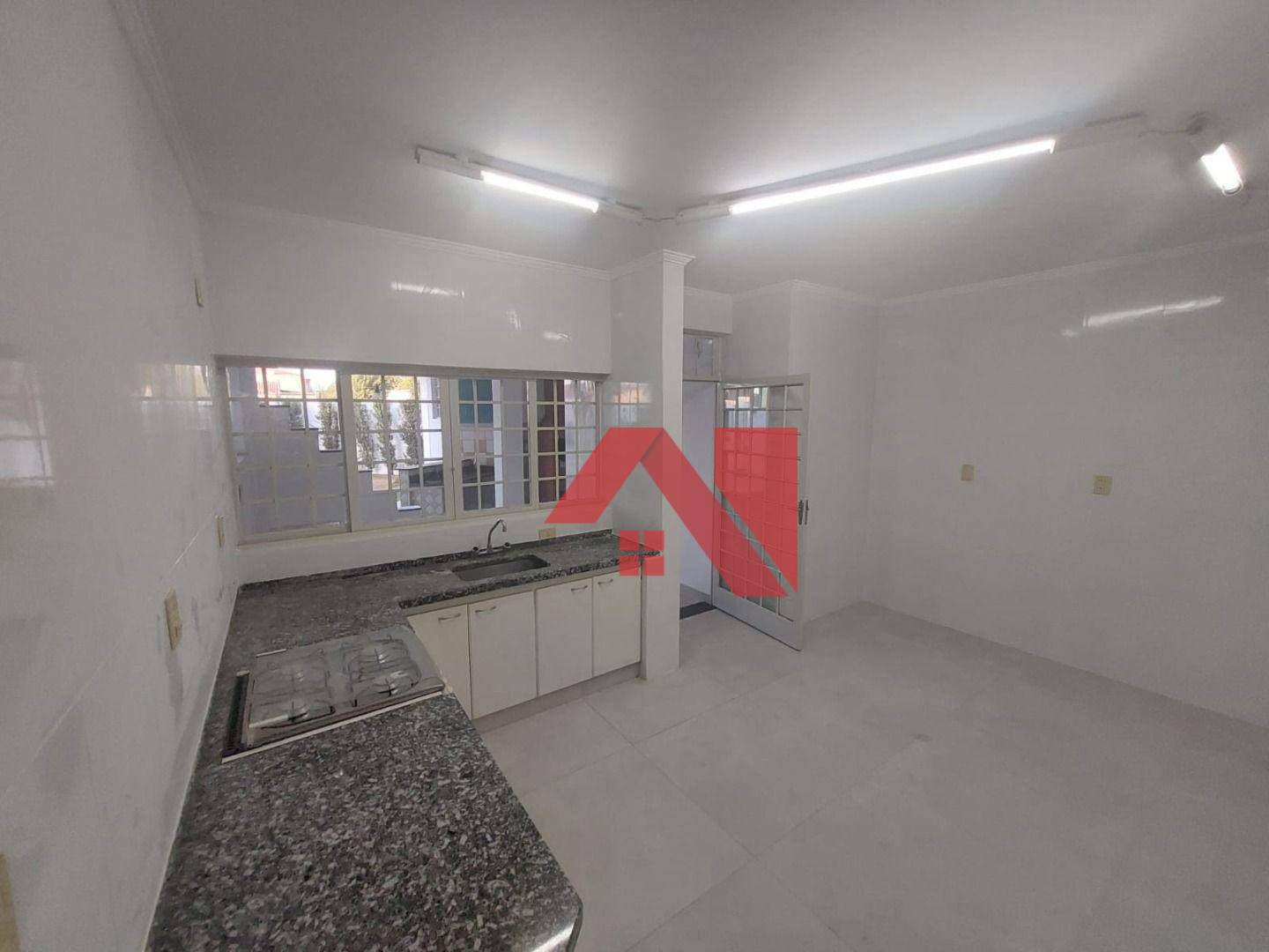 Sobrado para alugar com 2 quartos, 287m² - Foto 20