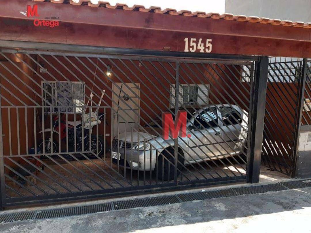 Casa à venda com 2 quartos, 300m² - Foto 2