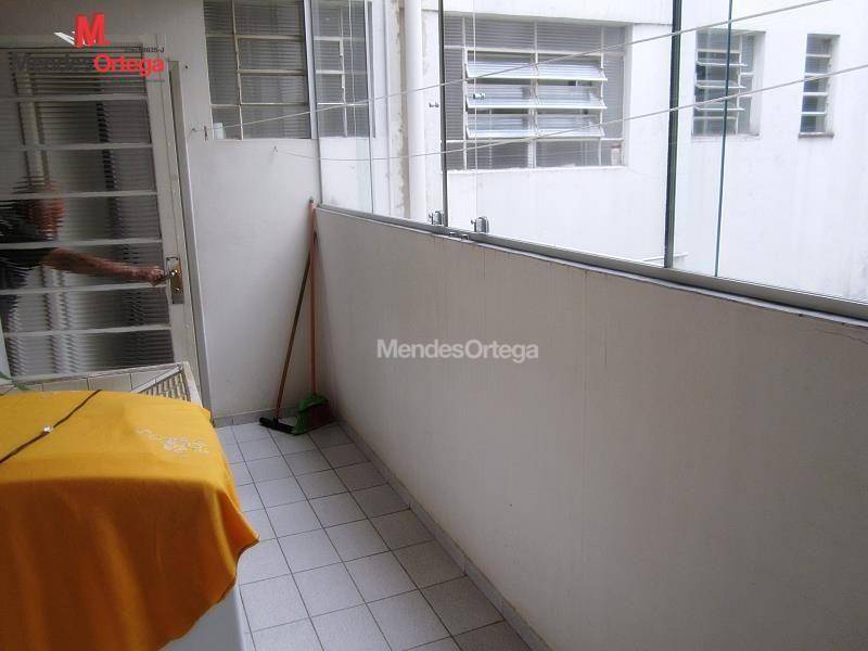 Apartamento para alugar com 2 quartos, 90m² - Foto 12