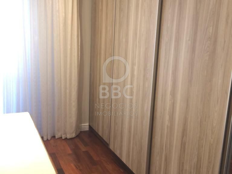 Apartamento à venda com 4 quartos, 177m² - Foto 18