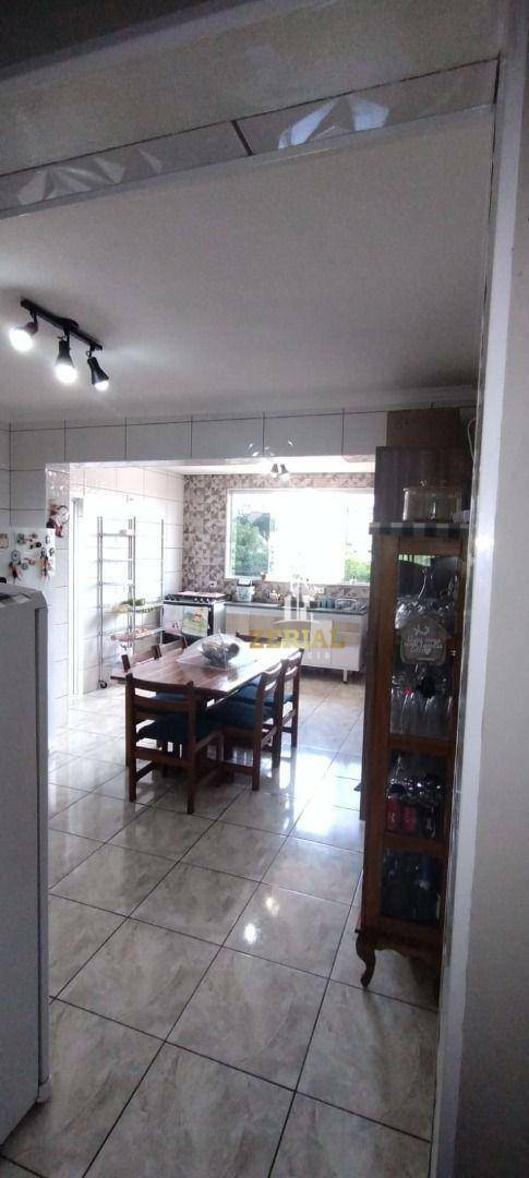 Sobrado à venda com 3 quartos, 189m² - Foto 4