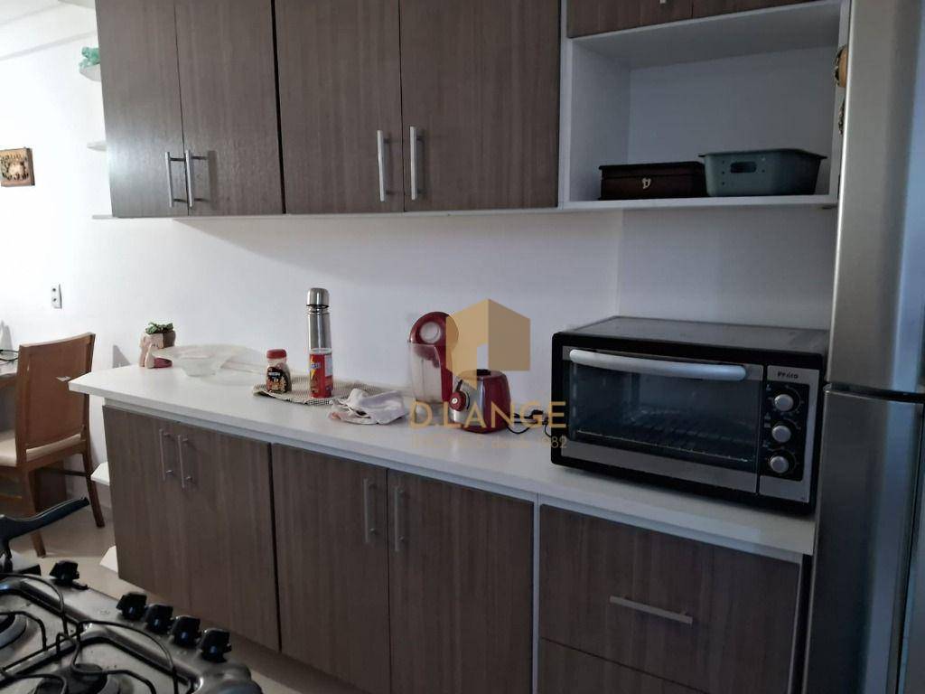 Apartamento à venda com 2 quartos, 69m² - Foto 2