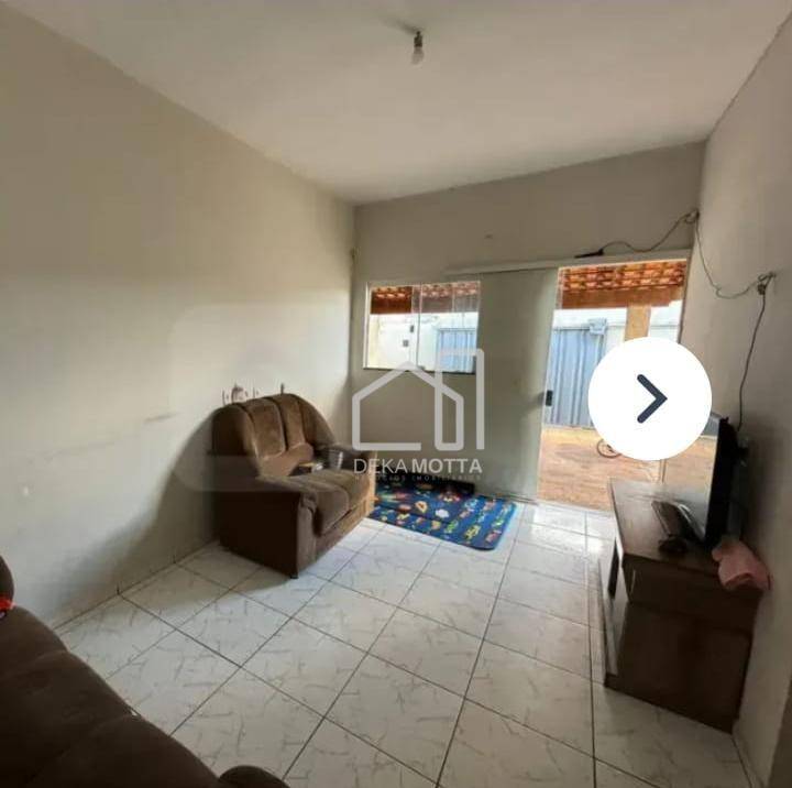 Casa à venda com 2 quartos, 76m² - Foto 2