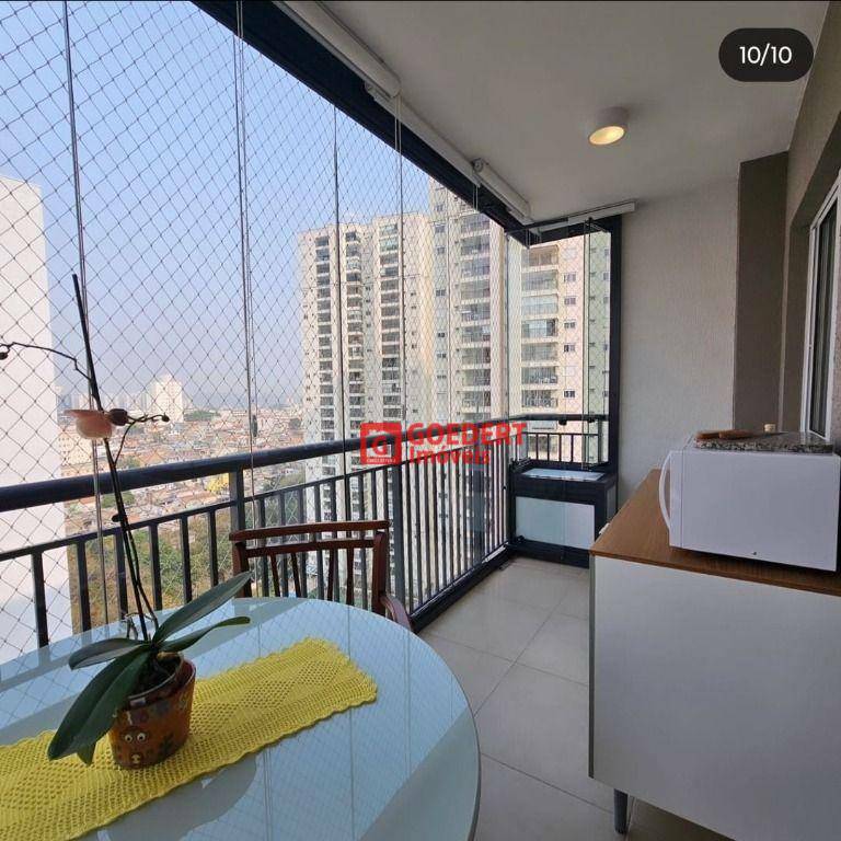Apartamento à venda com 3 quartos, 75m² - Foto 4