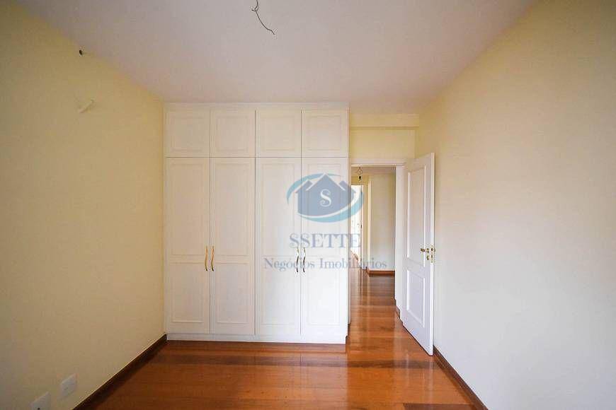 Apartamento para alugar com 4 quartos, 360m² - Foto 32