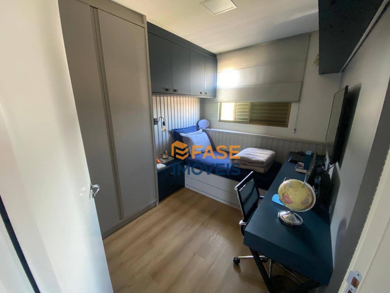 Apartamento à venda com 3 quartos, 166m² - Foto 7